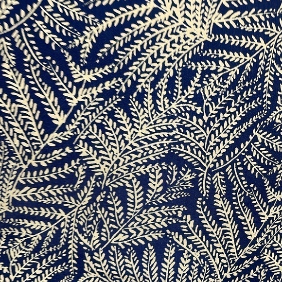 Talbots blue and cream lead top blouse vintage size 8 - Picture 5 of 5